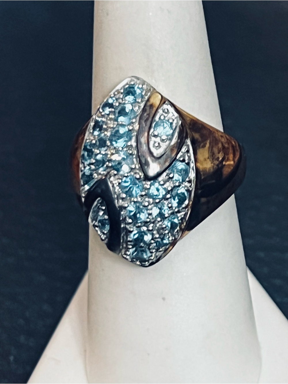 Elegant Blue Crystal Cluster Statement Ring 925